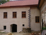 Obnova objektu Mestský dom Pezinok - Po ukončení reaurátorskych prác a remesleníckzch opravách mreží